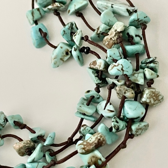 CHAPS Necklace with Bonus Bracelet and Earrings - Picture 8 of 14